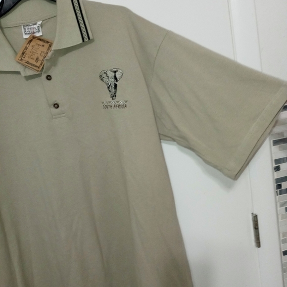 Its Africa Men's Khaki Polo Embroidered Elephant On Front Textured Collar M - Picture 4 of 9